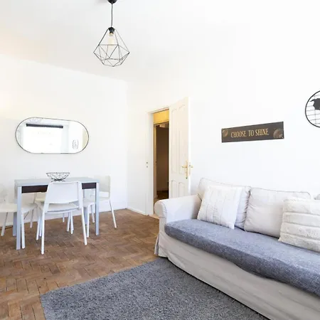 Elvira Casa Rustica 75m2 A 300 Metros Da אסטוריל